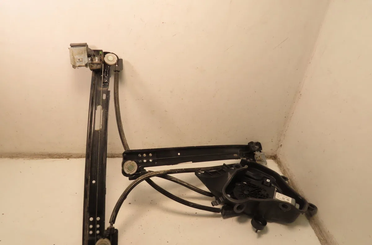 Mecanisme  moteur lève-glace avant droit Seat IBIZA IV (6J5, 6P1) 1.2 tdi (2010-2015) occasion