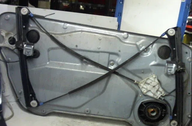 Mecanisme  moteur lève-glace avant droit SEAT IBIZA occasion