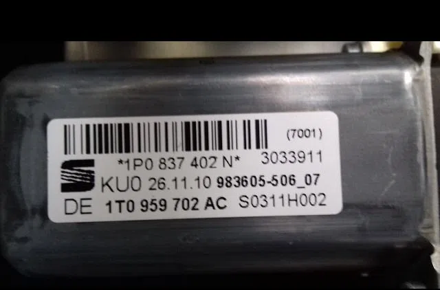 Mecanisme  moteur lève-glace avant droit Seat LEON (1P1) 1.8 tsi (2007-2012) occasion