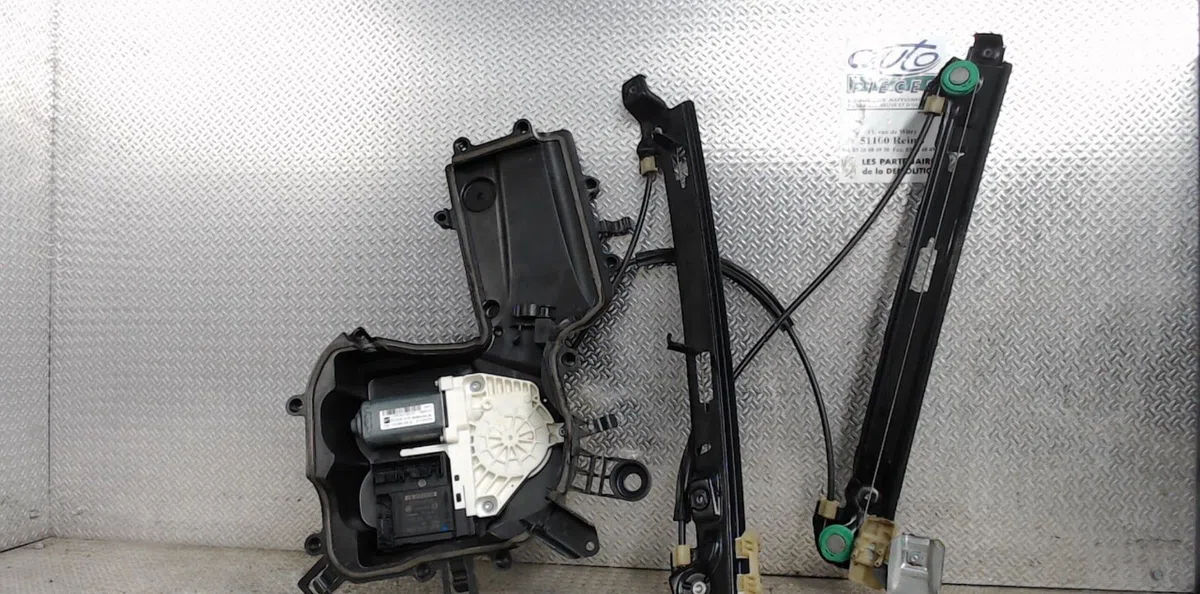 Mecanisme  moteur lève-glace avant droit Seat LEON (1P1) 1.9 tdi (2005-2010) 5 portes occasion