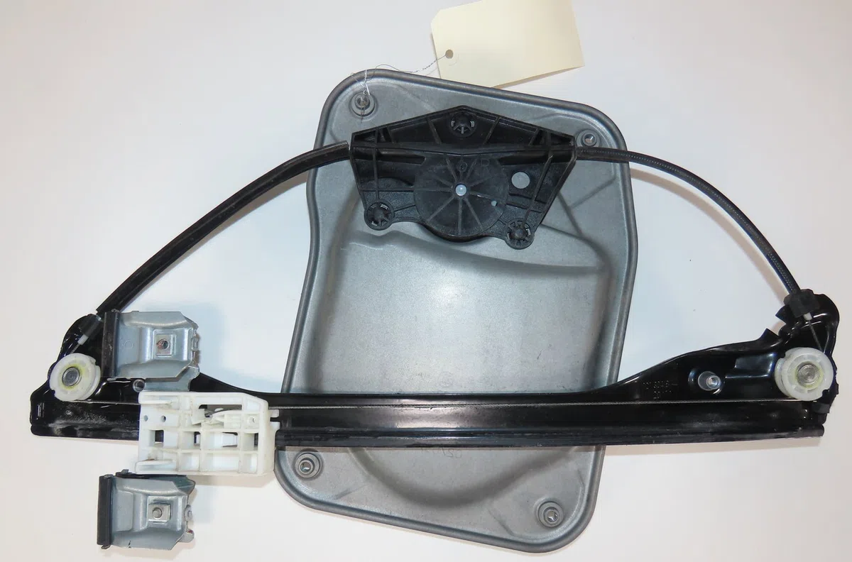 Mecanisme  moteur lève-glace avant droit Skoda FABIA II Combi (545) 1.6 tdi (2010-2014) occasion