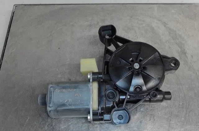 Mecanisme  moteur lève-glace avant droit SKODA OCTAVIA 3 PHASE 1 occasion