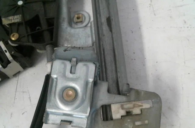 Mecanisme  moteur lève-glace avant droit Skoda OCTAVIA I (1U2) 1.9 tdi (1996-2010) occasion