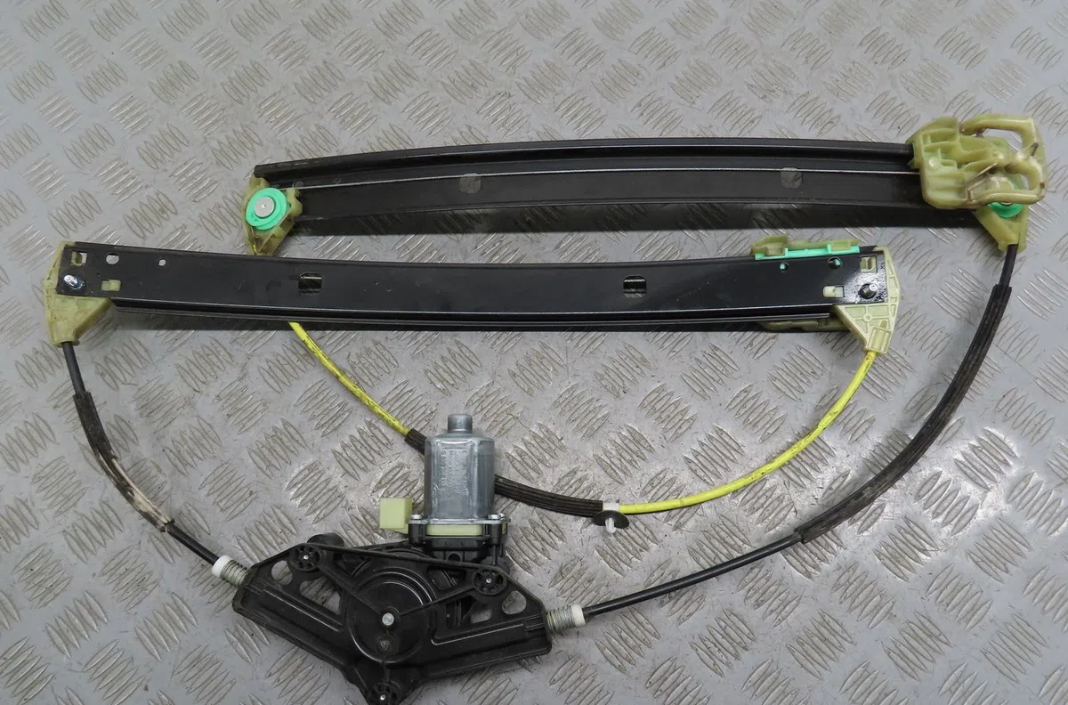 Mecanisme  moteur lève-glace avant droit Skoda OCTAVIA III Combi (5E5, 5E6) 2.0 tdi rs (2013-2020) occasion