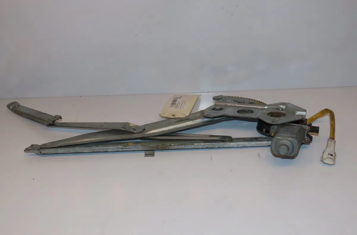 Mecanisme  moteur lève-glace avant droit Suzuki IGNIS II (MH) 1.5 4x4 (rm415) (2003) occasion