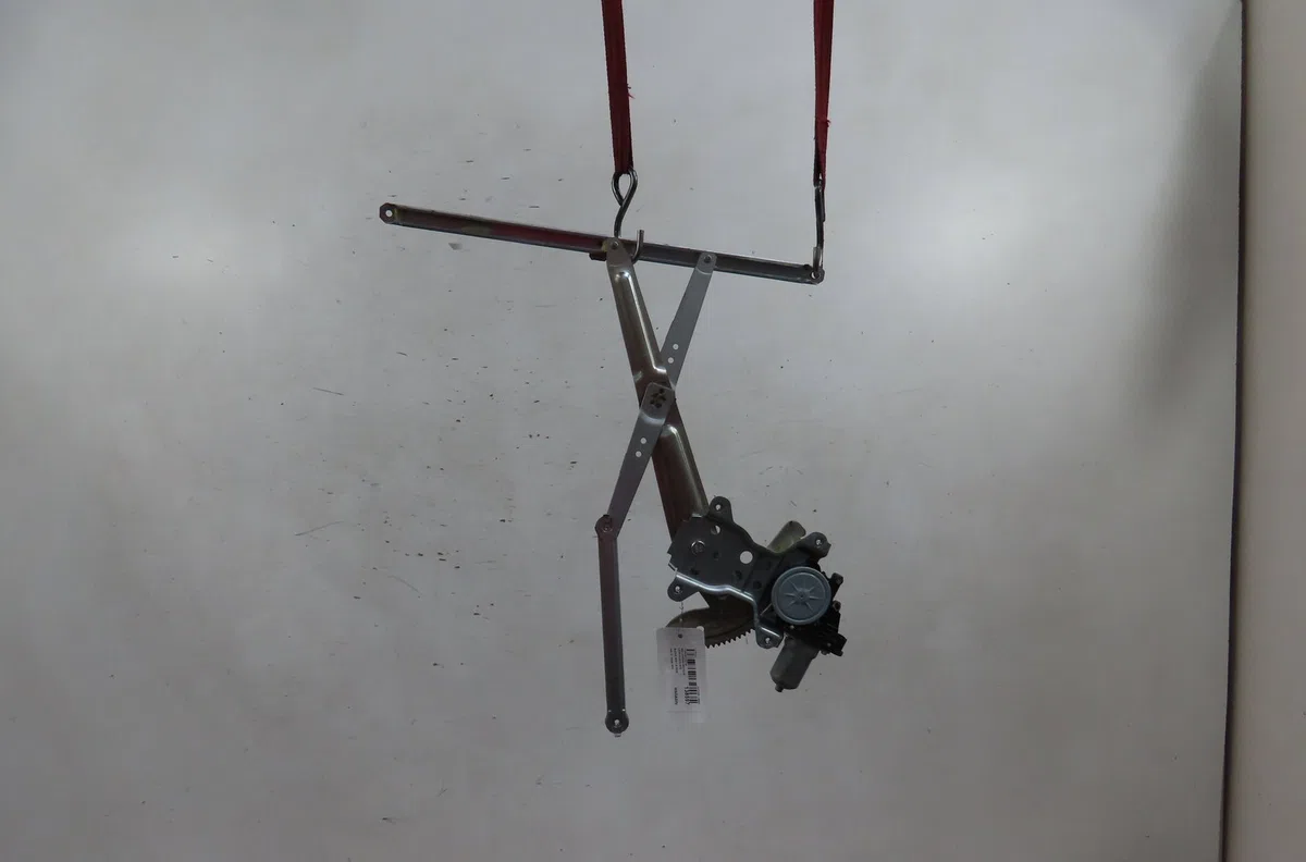 Mecanisme  moteur lève-glace avant droit Suzuki SX4 (EY, GY) 1.6 ddis (rw 416d) (2007) occasion