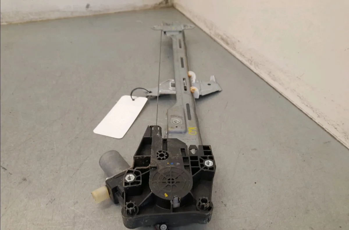 Mecanisme  moteur lève-glace avant droit Suzuki VITARA (LY) 1.6 (apk 416) (2015) occasion