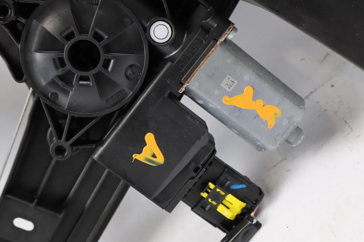 Mecanisme  moteur lève-glace avant droit Toyota PROACE CITY Camionnette-Monospace 1.5 d-4d 130 (bpzma) (2019) occasion