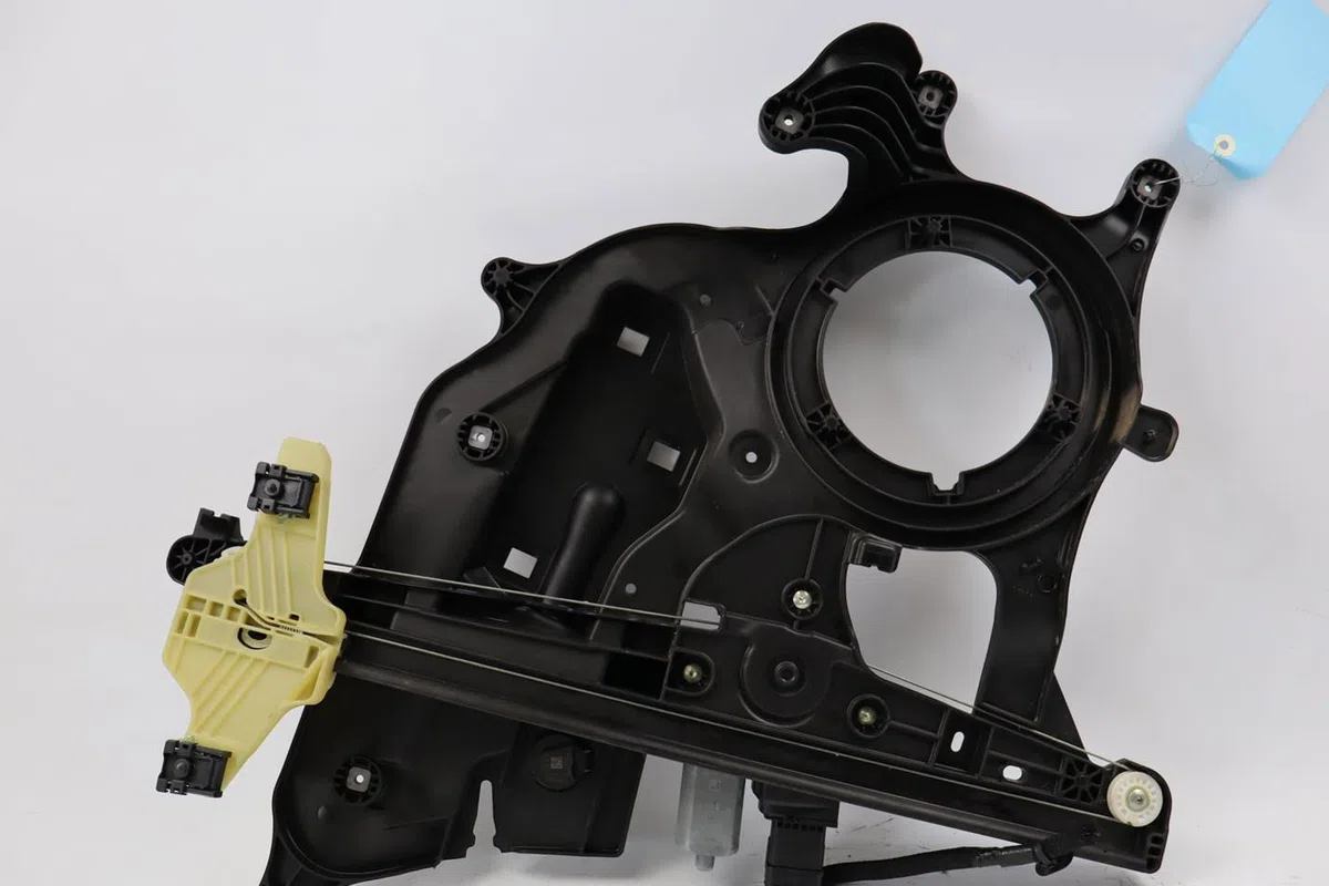 Mecanisme  moteur lève-glace avant droit Toyota PROACE CITY Camionnette-Monospace 1.5 d-4d 130 (bpzma) (2019) occasion