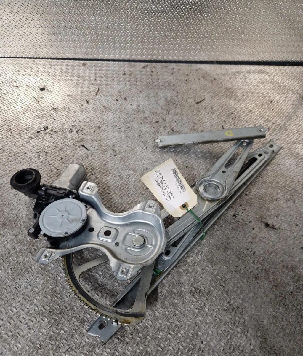 Mecanisme  moteur lève-glace avant droit TOYOTA YARIS 3  YARIS 3 PHASE 1 occasion