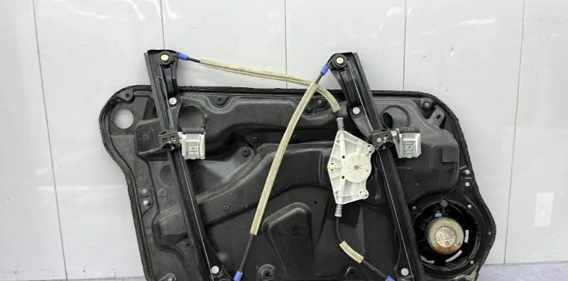 Mecanisme  moteur lève-glace avant droit VOLKSWAGEN BORA occasion