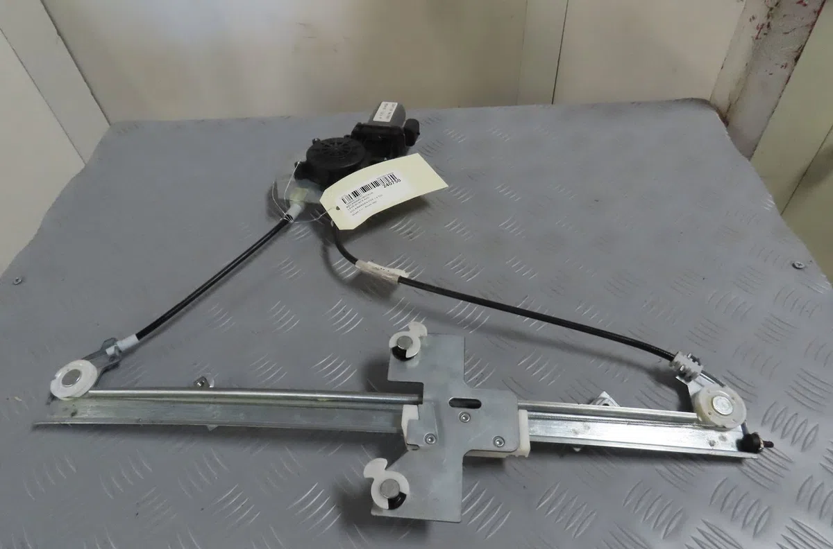 Mecanisme  moteur lève-glace avant droit Volkswagen FOX 3-5 portes (5Z1, 5Z3, 5Z4) 1.4 tdi (2005-2009) occasion