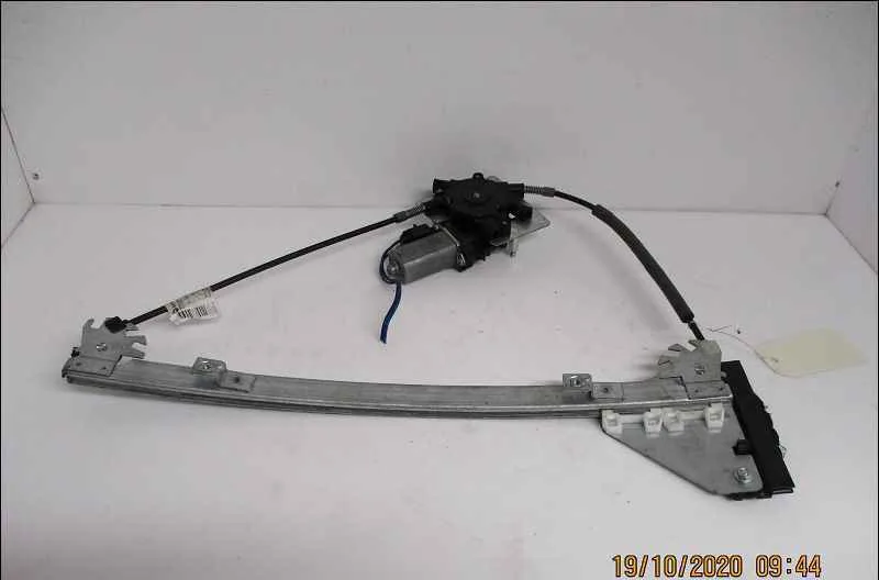 Mecanisme  moteur lève-glace avant droit VOLKSWAGEN FOX occasion