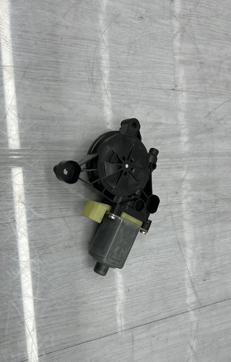 Mecanisme  moteur lève-glace avant droit VOLKSWAGEN GOLF 7 PHASE 1 occasion