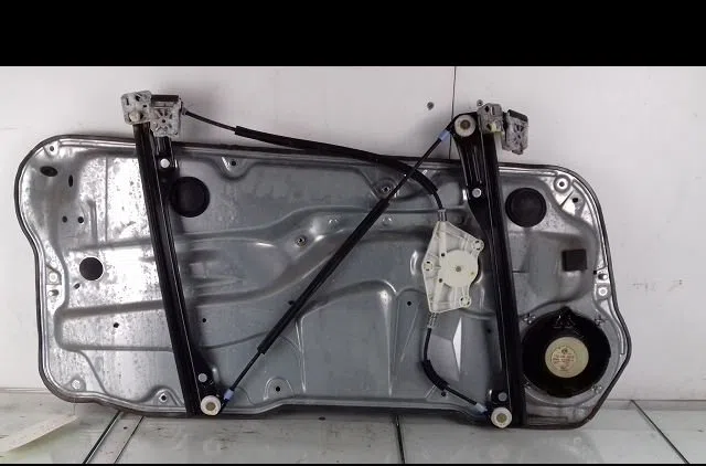Mecanisme  moteur lève-glace avant droit Volkswagen GOLF IV (1J1) 1.9 tdi (1997-2004) occasion