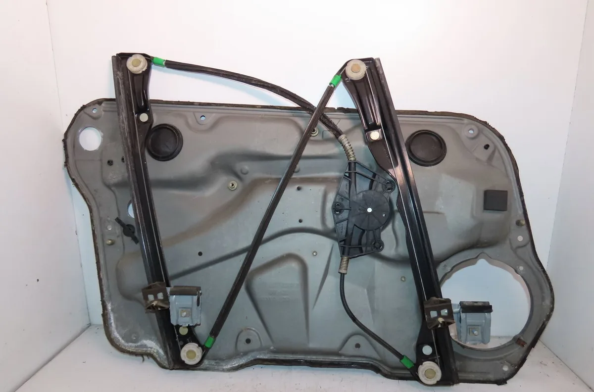 Mecanisme  moteur lève-glace avant droit Volkswagen GOLF IV (1J1) 1.9 tdi (1997-2004) occasion