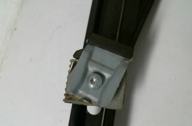 Mecanisme  moteur lève-glace avant droit Volkswagen GOLF PLUS V (5M1, 521) 1.6 fsi (2004-2008) occasion