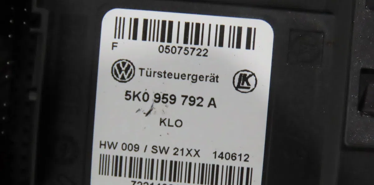 Mecanisme  moteur lève-glace avant droit Volkswagen GOLF PLUS V (5M1, 521) 1.6 tdi (2009-2013) 5 portes occasion