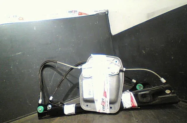 Mecanisme  moteur lève-glace avant droit Volkswagen GOLF PLUS V (5M1, 521) 1.9 tdi (2005-2009) 5 portes occasion
