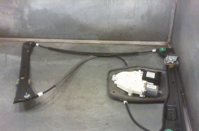 Mecanisme  moteur lève-glace avant droit Volkswagen GOLF V (1K1) 1.9 tdi (2003-2008) occasion