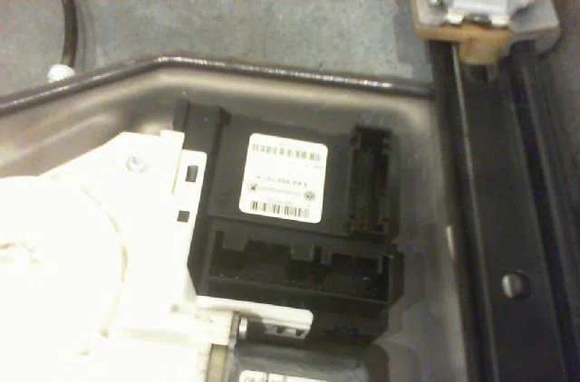 Mecanisme  moteur lève-glace avant droit Volkswagen GOLF V (1K1) 1.9 tdi (2003-2008) occasion