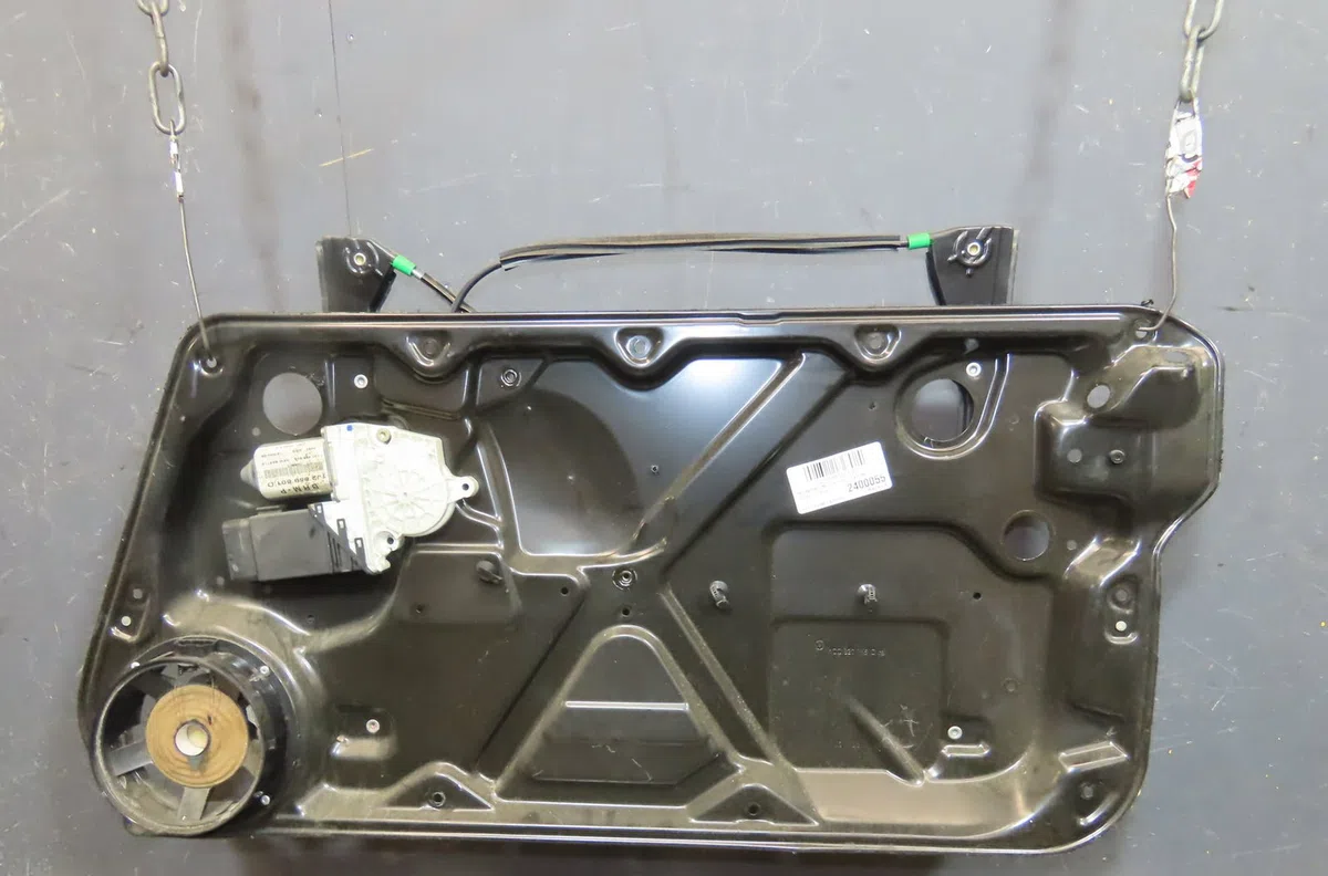 Mecanisme  moteur lève-glace avant droit Volkswagen NEW BEETLE (9C1, 1C1) 2.0 (1998-2010) occasion