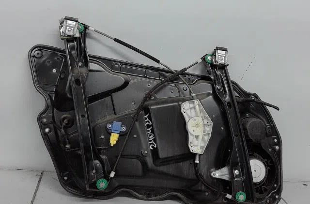 Mecanisme  moteur lève-glace avant droit Volkswagen PASSAT B6 (3C2) 1.9 tdi (2005-2010) 4 portes occasion