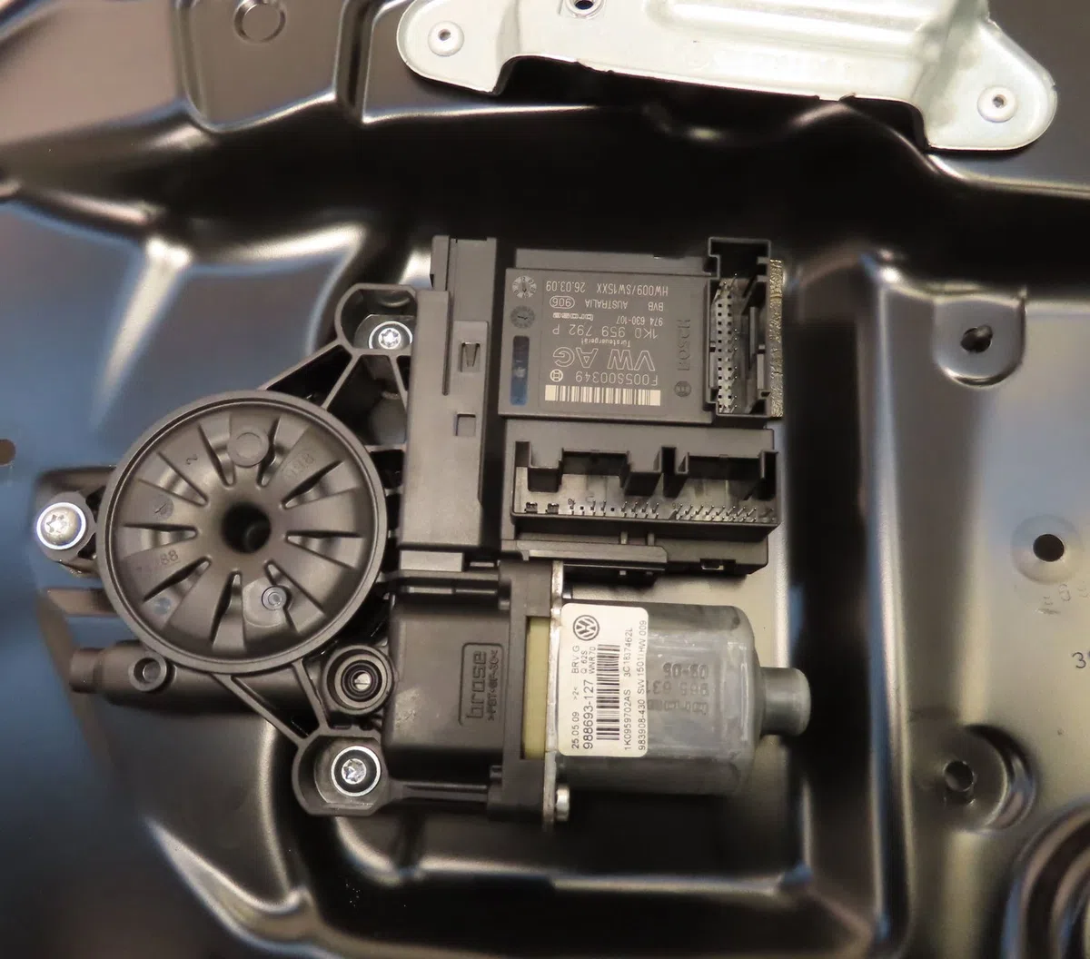 Mecanisme  moteur lève-glace avant droit VOLKSWAGEN PASSAT occasion