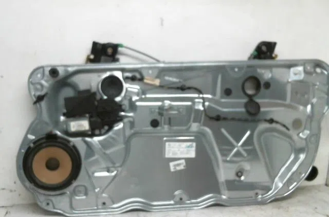 Mecanisme  moteur lève-glace avant droit Volkswagen POLO (9N_, 9A_) 1.2 (2002-2007) 5 portes occasion