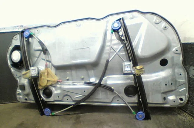Mecanisme  moteur lève-glace avant droit Volkswagen POLO (9N_, 9A_) 1.9 tdi (2001-2009) 5 portes occasion