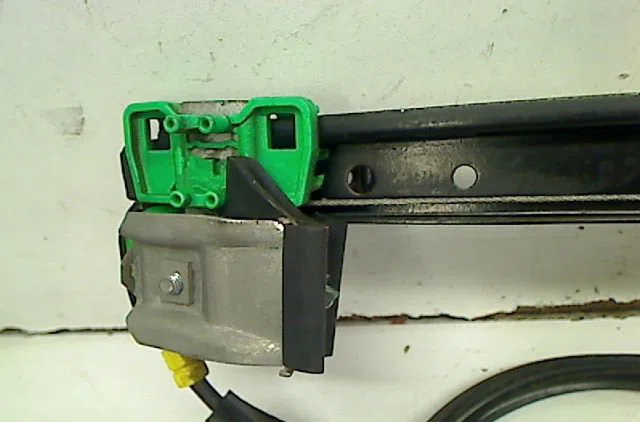Mecanisme  moteur lève-glace avant droit Volkswagen SHARAN (7M8, 7M9, 7M6) 1.9 tdi (1996-2000) occasion