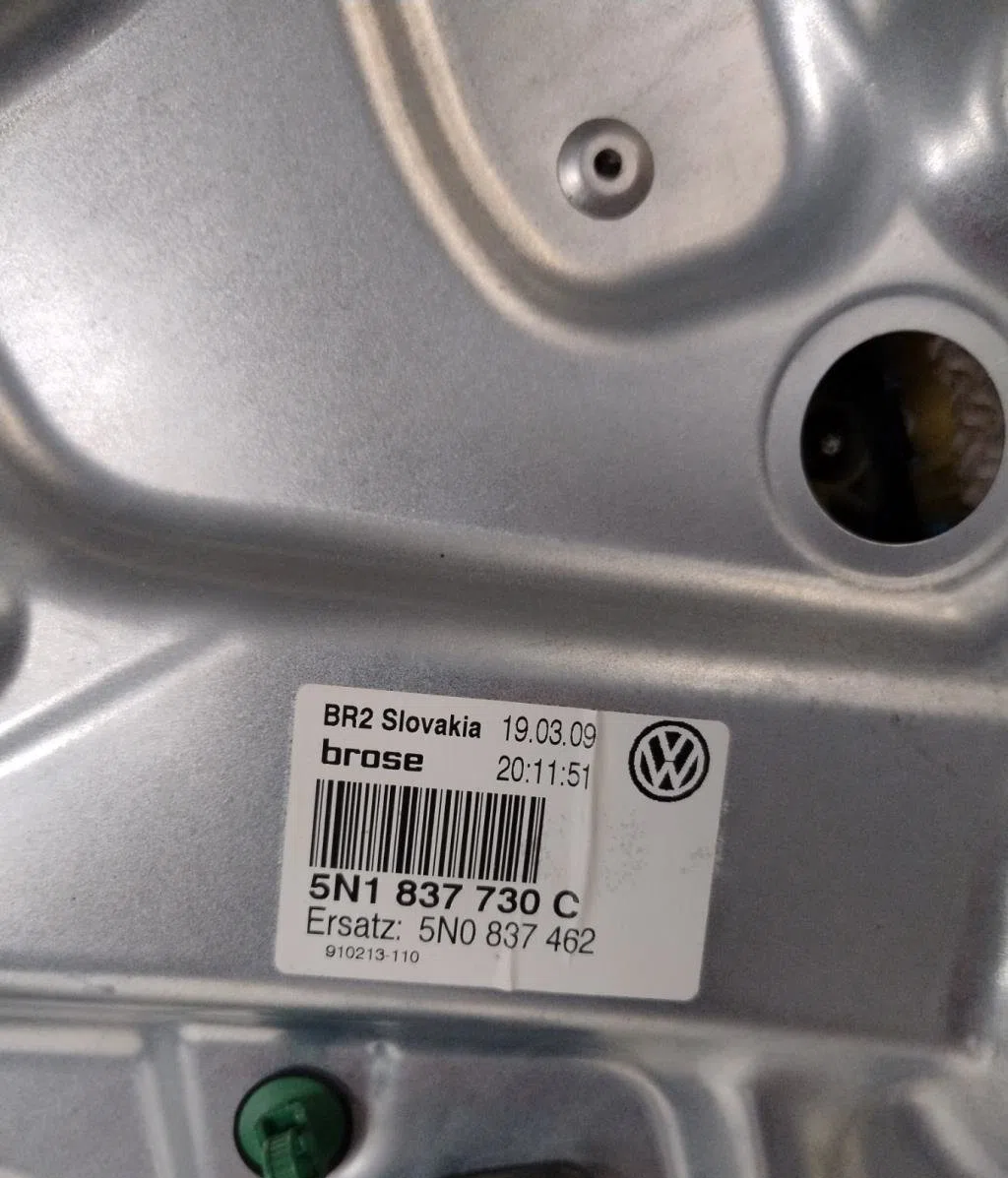 Mecanisme  moteur lève-glace avant droit VOLKSWAGEN TIGUAN 1  TIGUAN 1 PHASE 1 occasion