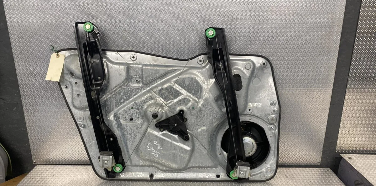 Mecanisme  moteur lève-glace avant droit VOLKSWAGEN TIGUAN 1  TIGUAN 1 PHASE 2 occasion
