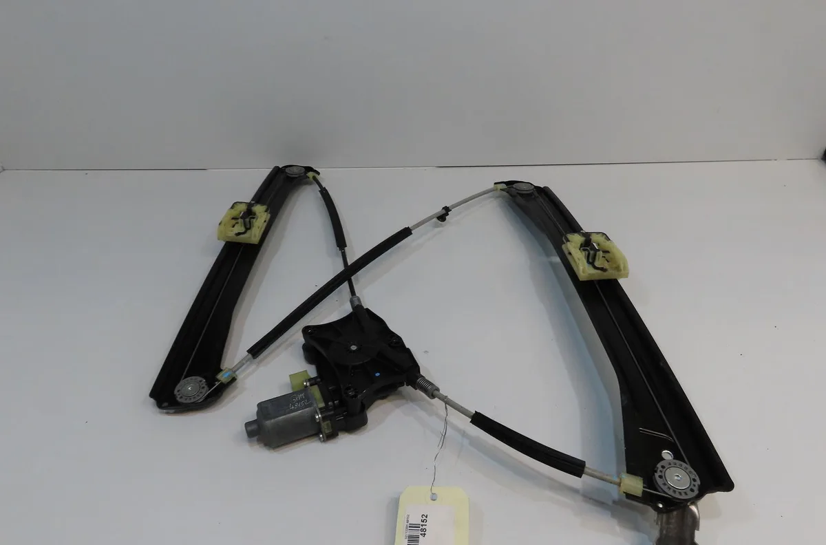 Mecanisme moteur lève-glace avant droit Volkswagen TIGUAN (AD1, AX1) 1.5 tsi (2018-2019) occasion