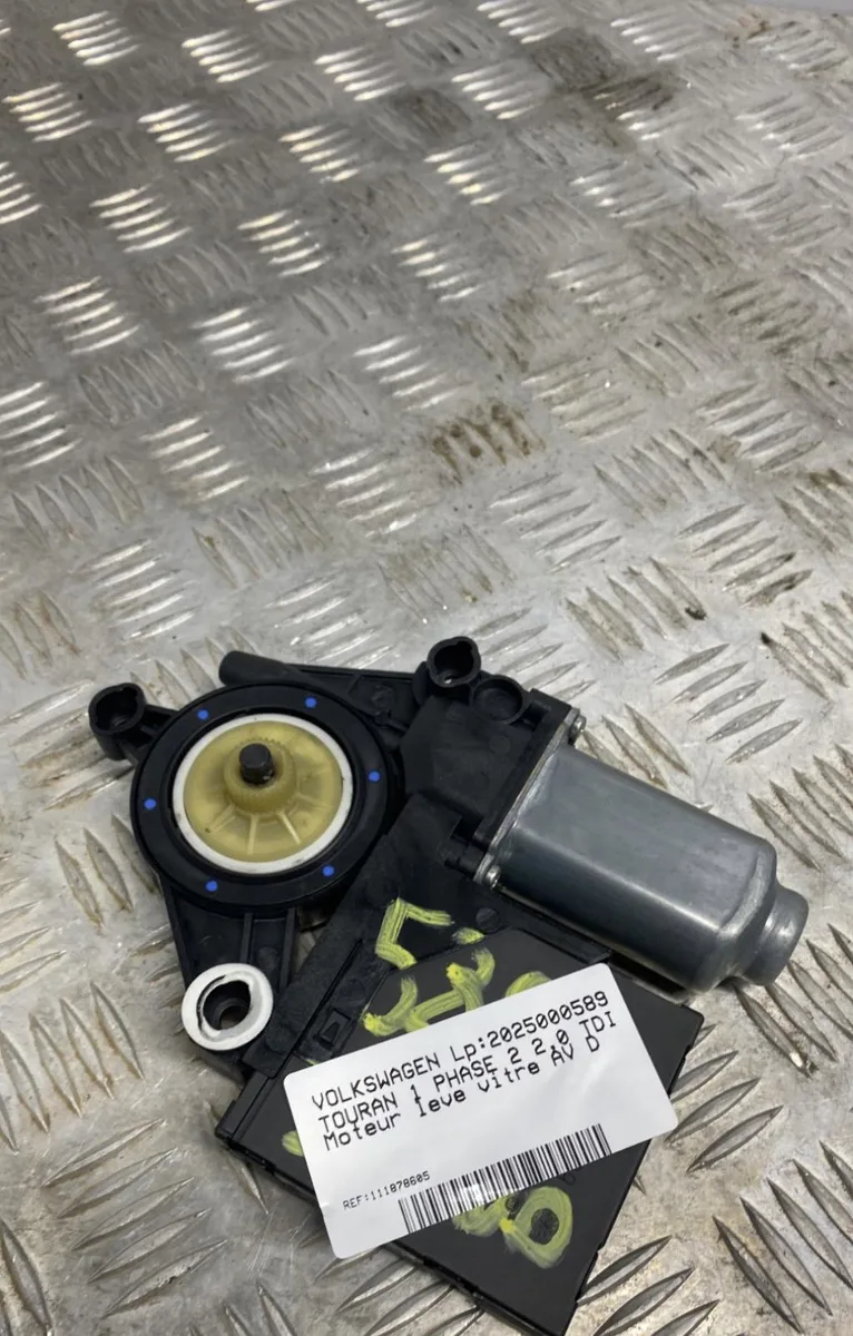 Mecanisme moteur lève-glace avant droit VOLKSWAGEN TOURAN 1 PHASE 2 occasion