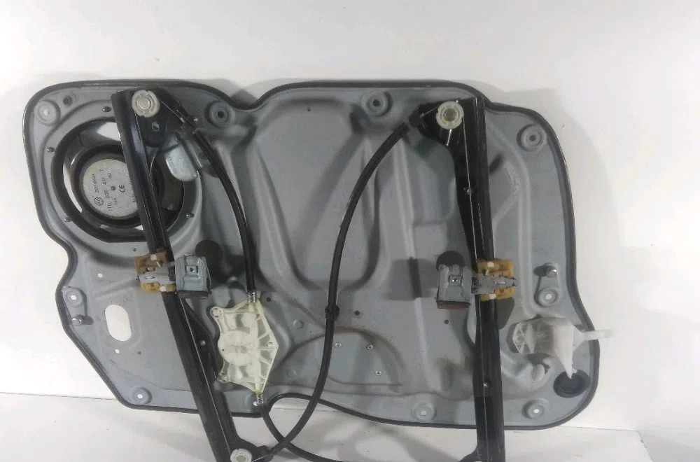 Mecanisme  moteur lève-glace avant droit Volkswagen TOURAN (1T1, 1T2) 1.9 tdi (2003-2004) occasion