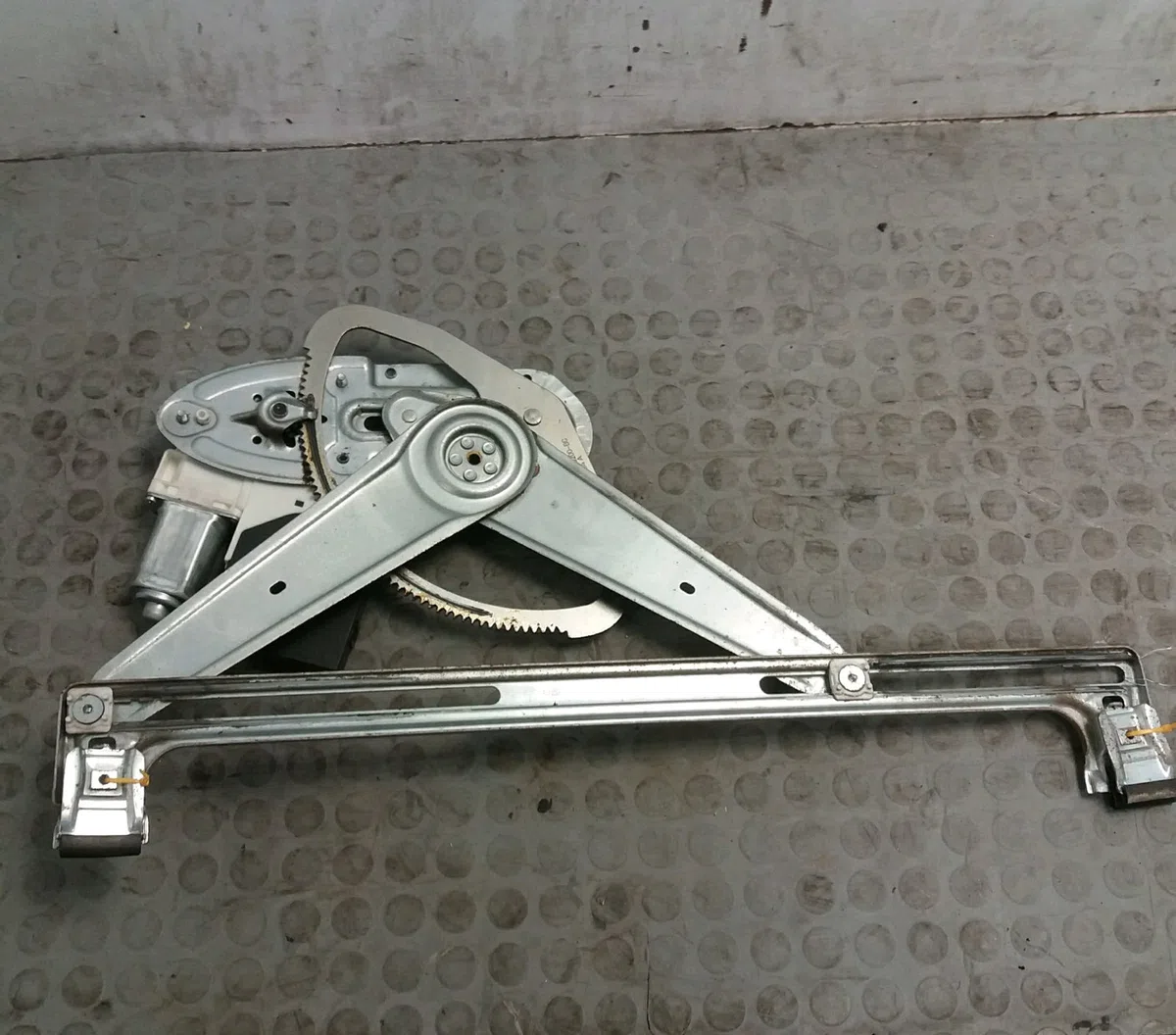 Mecanisme  moteur lève-glace avant droit Volvo V50 (545) 2.0 d (2004-2010) occasion