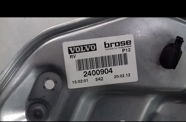 Mecanisme  moteur lève-glace avant droit Volvo V50 (545) D2 (2010-2012) occasion