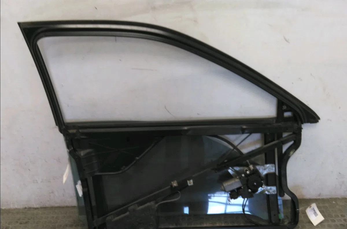 Mecanisme+moteur leve-glace avg AUDI A3 I 1999 occasion