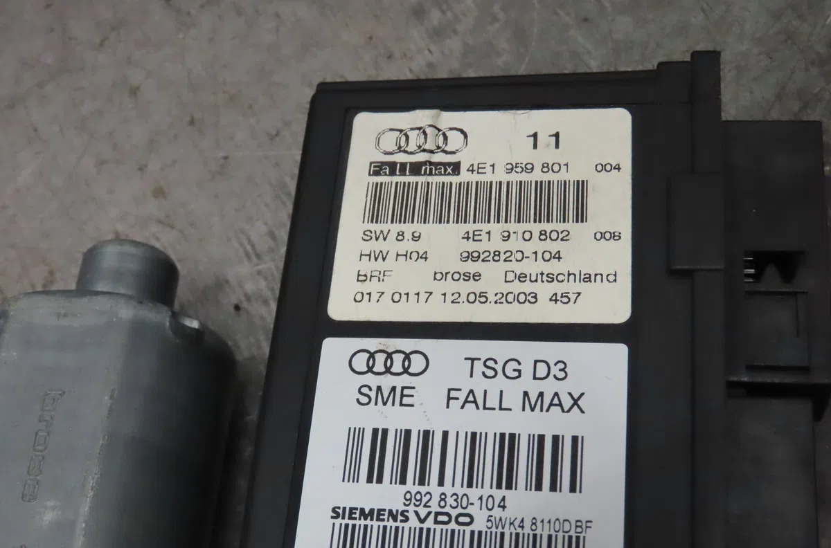Mecanisme+moteur leve-glace avg AUDI A8 2003 occasion