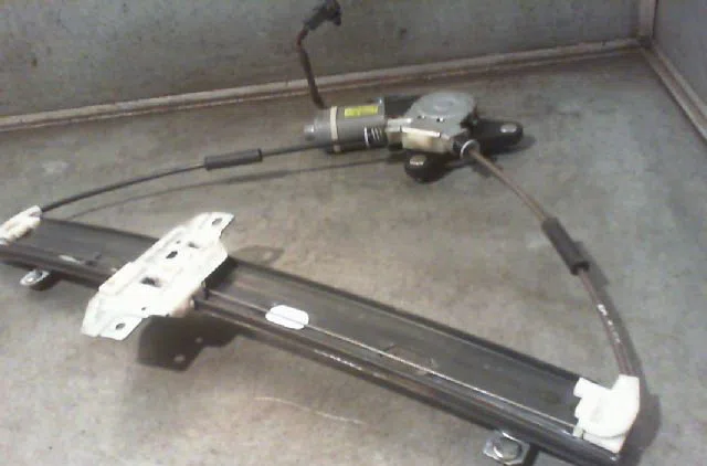 Mecanisme+moteur leve-glace avg CHEVROLET MATIZ 2005 occasion