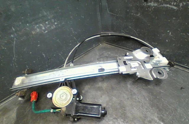 Mecanisme+moteur leve-glace avg CHRYSLER VOYAGER 1993 occasion