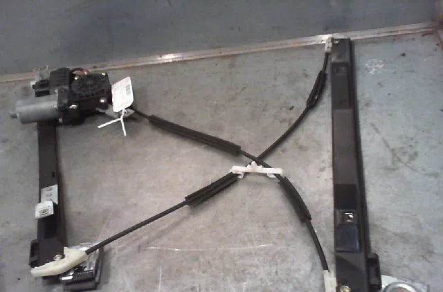 Mecanisme+moteur leve-glace avg FORD MONDEO 2002 occasion