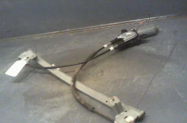 Mecanisme+moteur leve-glace avg PEUGEOT 106 1994 occasion