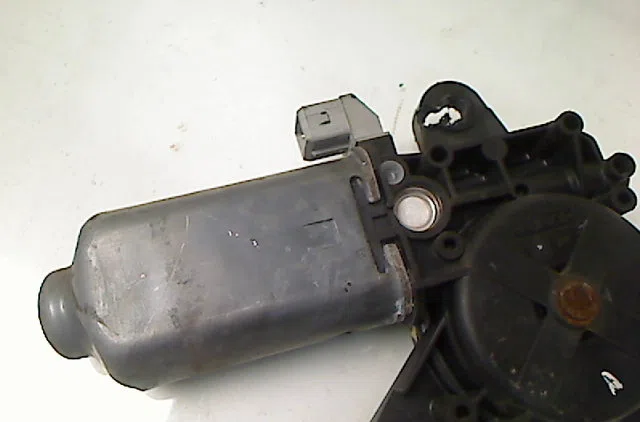Mecanisme+moteur leve-glace avg PEUGEOT 106 1996 occasion