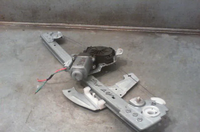 Mecanisme+moteur leve-glace avg PEUGEOT 107 2008 occasion