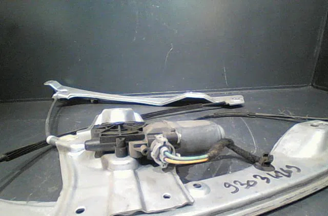Mecanisme+moteur leve-glace avg RENAULT CLIO III 2005 occasion