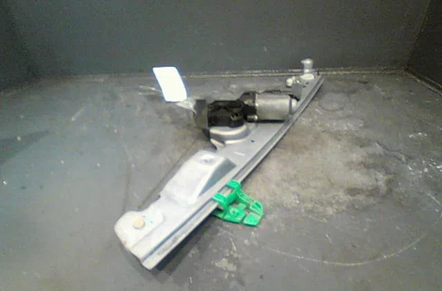 Mecanisme+moteur leve-glace avg RENAULT MEGANE II 2003 occasion
