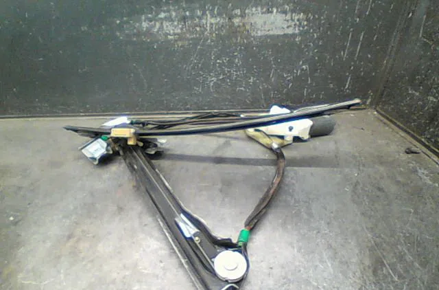 Mecanisme+moteur leve-glace avg SEAT TOLEDO 2000 occasion