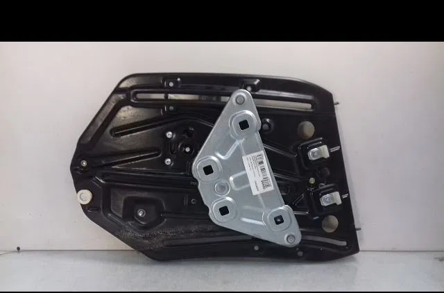 Mécanismemoteur lève glace aile ard Opel ASTRA H TwinTop (A04) 1.9 cdti (l67) (2005-2010) occasion